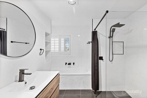 Property photo of 13 Jeannie Crescent Berkeley Vale NSW 2261