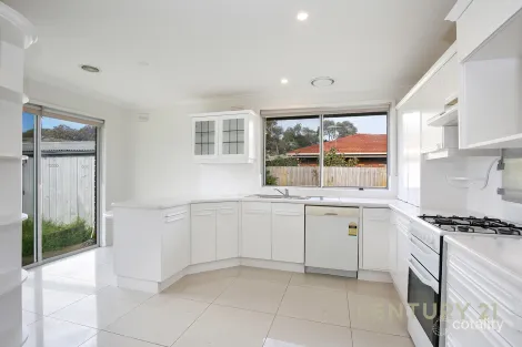 Property photo of 4 Manning Close Hampton Park VIC 3976