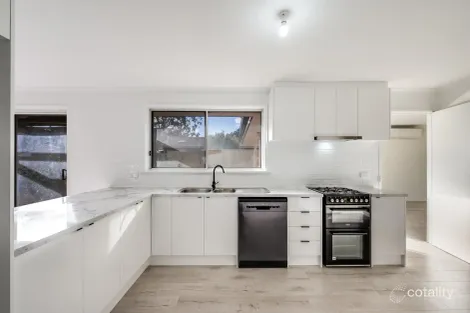 Property photo of 13 Playford Drive Morphett Vale SA 5162