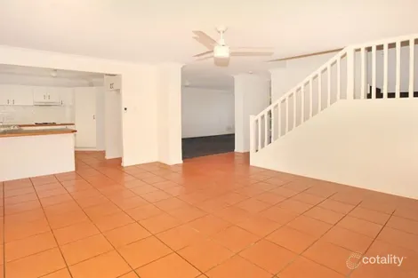 Property photo of 8 Esk Place Kallangur QLD 4503
