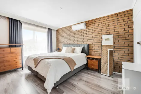 Property photo of 8 Scampton Crescent Tullamarine VIC 3043