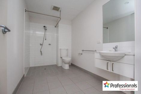 Property photo of 17/6 Points Way Cockburn Central WA 6164