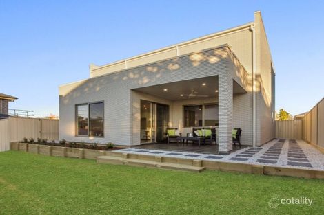 Property photo of 7 Locosi Street Tallawong NSW 2762