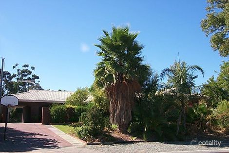 16 Dinsdale Pl, Hamersley, WA 6022