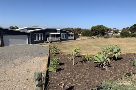 Property photo of 2 Collet Drive Hindmarsh Island SA 5214