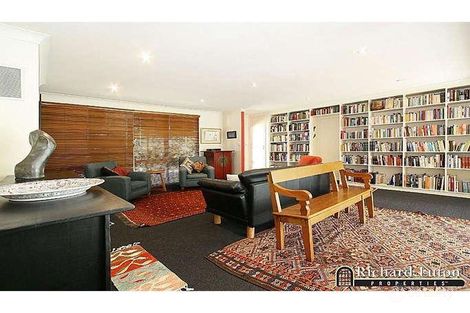 Property photo of 7 Finniss Crescent Narrabundah ACT 2604
