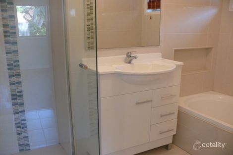 Property photo of 21/11-39 Kingaroy Avenue Helensvale QLD 4212