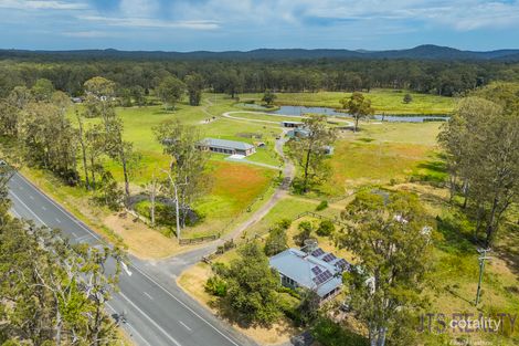 571a The Bucketts Way, Limeburners Creek, NSW 2324