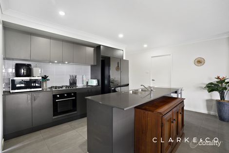 Property photo of 6 Oakmont Close Heddon Greta NSW 2321