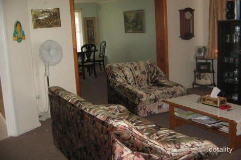 Property photo of 9 Martin Place Glen Waverley VIC 3150