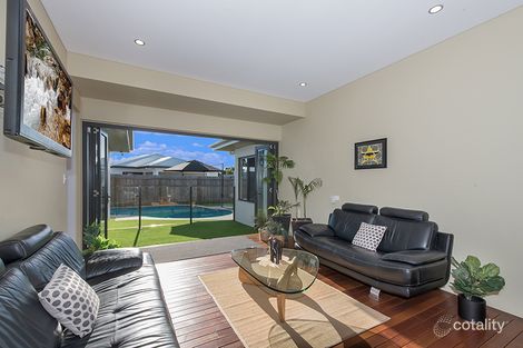 Property photo of 8 Champion Drive Rosslea QLD 4812