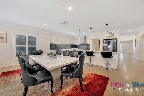 Property photo of 23 Honeydew Way Rockbank VIC 3335