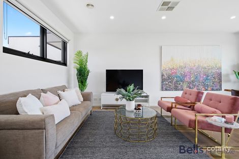 Property photo of 2/9 Hall Street Sunshine West VIC 3020