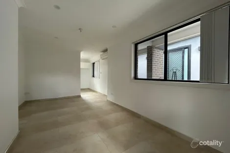 61 Fairfield Rd, Guildford West, NSW 2161