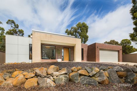 84 Hermitage Ave, Mount Clear, VIC 3350