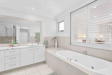 Property photo of 222 Easthill Drive Robina QLD 4226