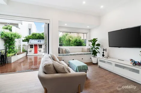 487 Anzac Pde, Kingsford, NSW 2032