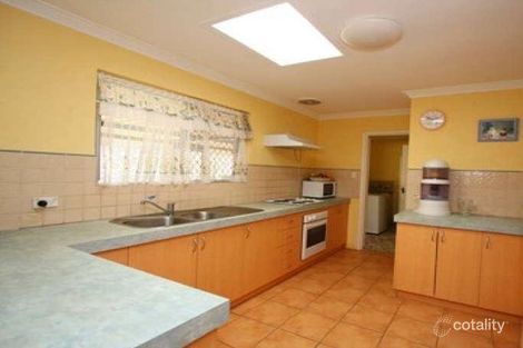 Property photo of 5 Winnunga Place Armadale WA 6112