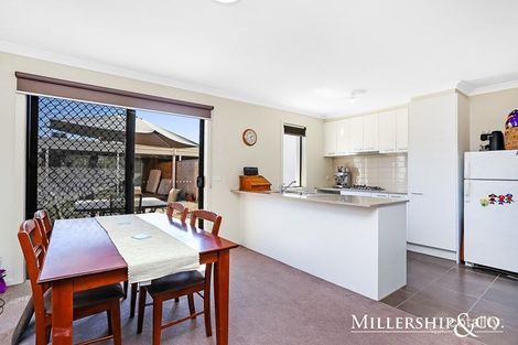 Property photo of 22 Courthouse Walk Doreen VIC 3754