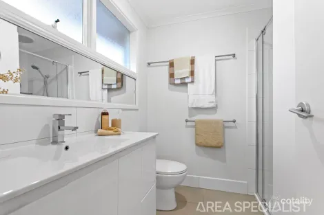 Property photo of 12 Buxton Crescent Frankston VIC 3199