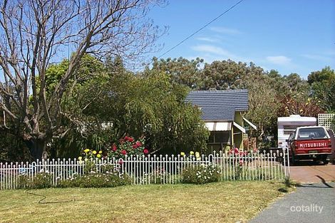 13 Mortlock St, Hamilton Hill, WA 6163