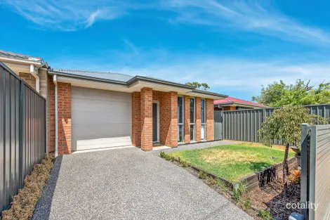 26b Carol Dr, Para Hills, SA 5096