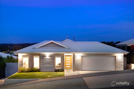 Property photo of 11 McKenzie Way McKenzie Hill VIC 3451
