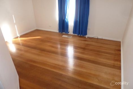 Property photo of 26 Emerald Drive Springvale VIC 3171