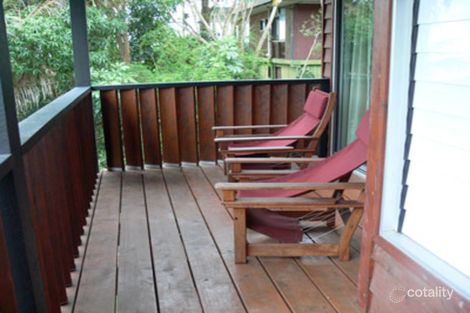 15 Merinda Cres, Point Lookout, QLD 4183