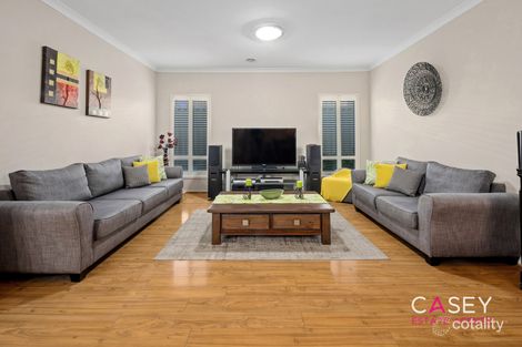Property photo of 34 Nature Circuit Cranbourne North VIC 3977