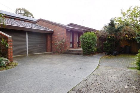 Property photo of 2 Neera Court Glen Waverley VIC 3150