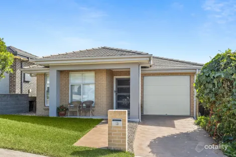 Property photo of 13 Hollow Way Calderwood NSW 2527