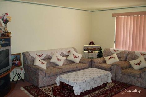 Property photo of 3 Gorong Walk Delahey VIC 3037