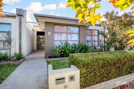 Property photo of 30 Trillium Boulevard Mickleham VIC 3064
