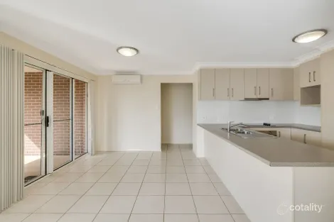 Property photo of 2/2 Tempest Drive Glenvale QLD 4350