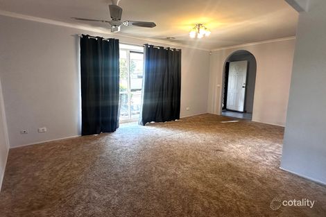 Property photo of 2 Jade Court Hampton Park VIC 3976