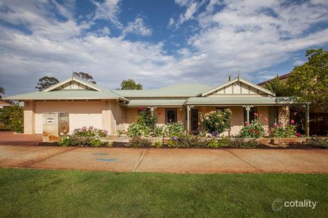 Property photo of 66 Second Avenue Rossmoyne WA 6148