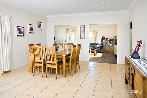 Property photo of 281 Lakeside Avenue Springfield Lakes QLD 4300