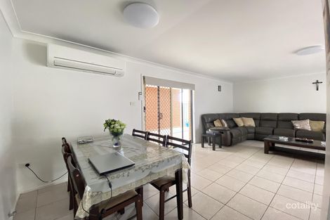 Property photo of 7 Zuni Close Bossley Park NSW 2176