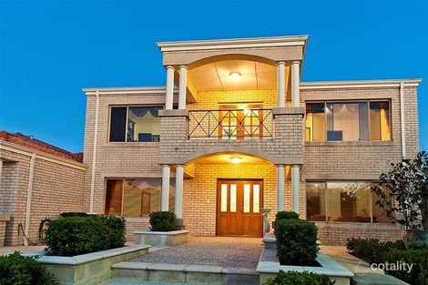 Property photo of 6 Delgado Parade Iluka WA 6028