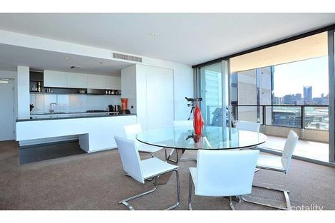 225/55 Victoria Harbour Prom, Docklands, VIC 3008