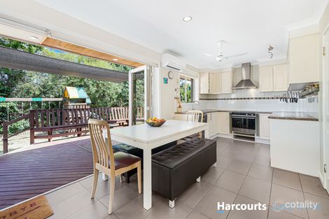 Property photo of 5 Jarrah Court Glen Waverley VIC 3150