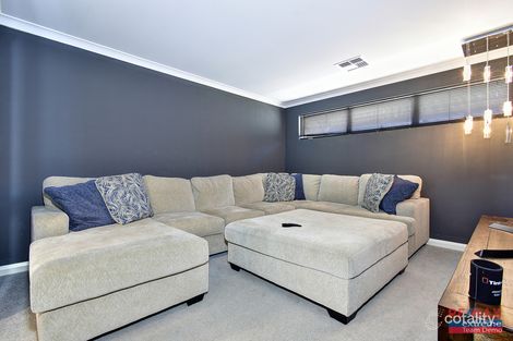 Property photo of 38 Waldburg Drive Tapping WA 6065