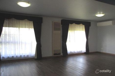 Property photo of 11 Newbury Street Werribee VIC 3030