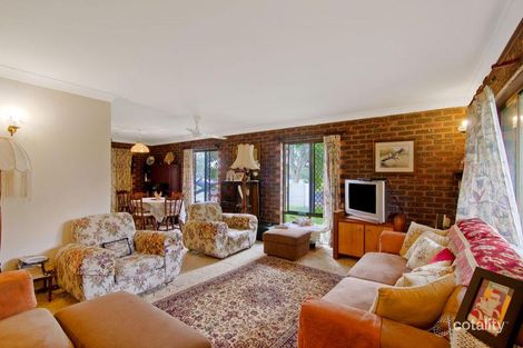 Property photo of 52 K P McGrath Drive Elanora QLD 4221