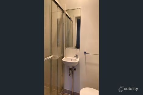 Property photo of 2/88 Gladstone Road Highgate Hill QLD 4101