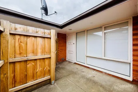 2/32 Norwood St, Albion, VIC 3020
