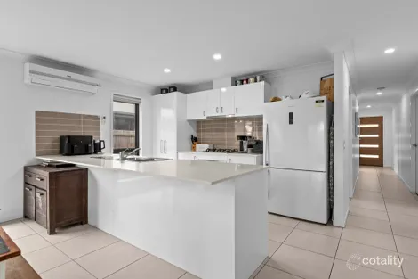 Property photo of 4 Mary Crescent Rosewood QLD 4340