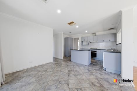 Property photo of 1 Warrumbul Street Ngunnawal ACT 2913