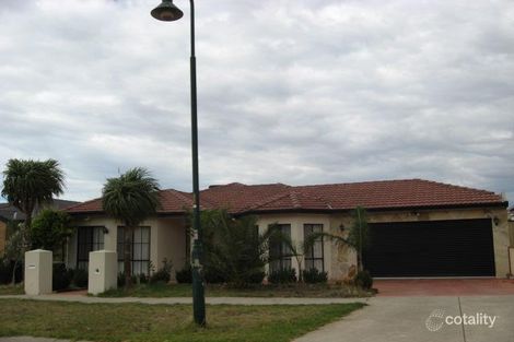 5 Hillcrest Dr, Hillside, VIC 3037